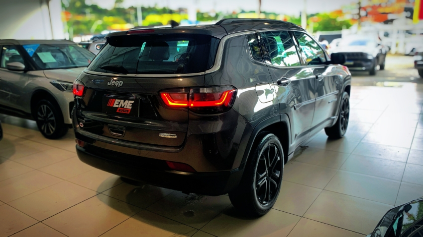 jeep compass 1.3 t270 turbo flex longitude at6 4p automatico 20231