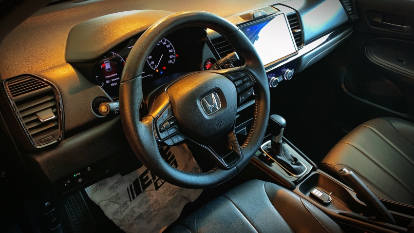 honda city 1.5 i-vtec flex hatch touring cvt 4p automatico 20224