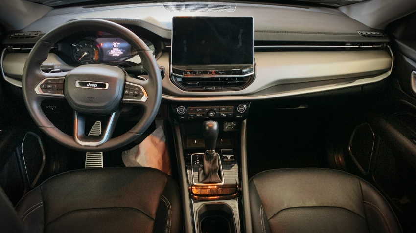 jeep compass 1.3 t270 turbo flex longitude at6 4p automatico 20234