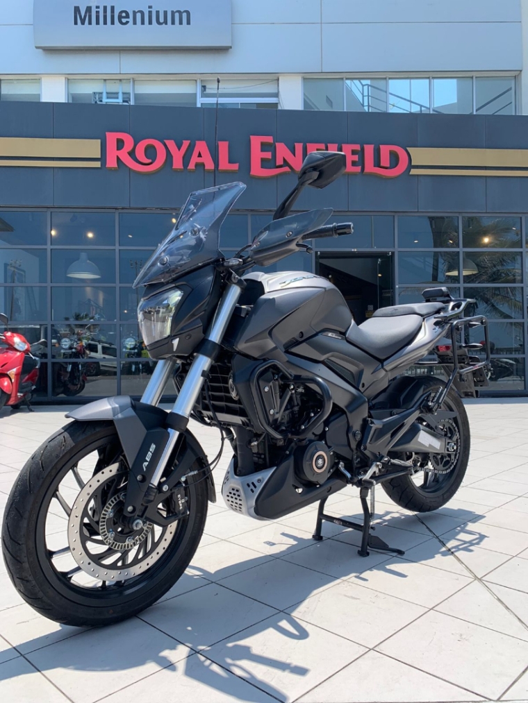 bajaj dominar 400cc 400 gasolina 2025