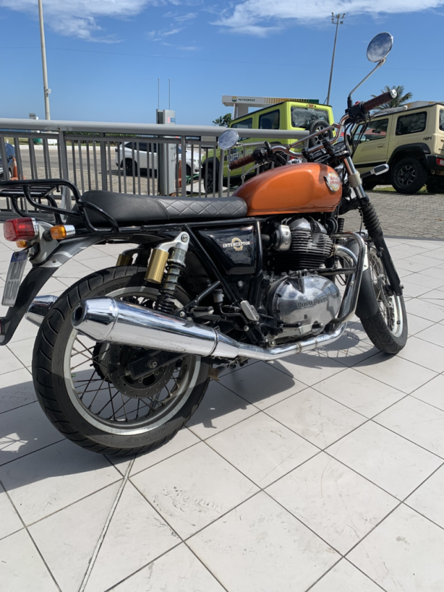 royal enfield interceptor 650 650cc  gasolina manual 20205