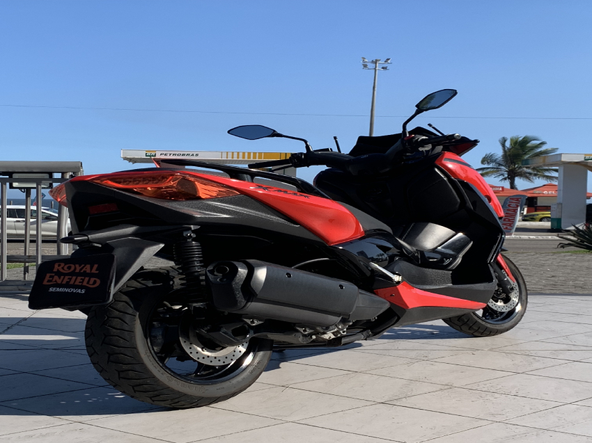 yamaha xmax abs  250cc 250 gasolina automatico 20243