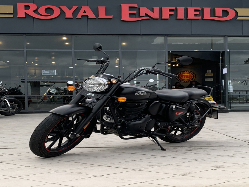 royal enfield classic 350 dark 350cc gasolina manual 2025