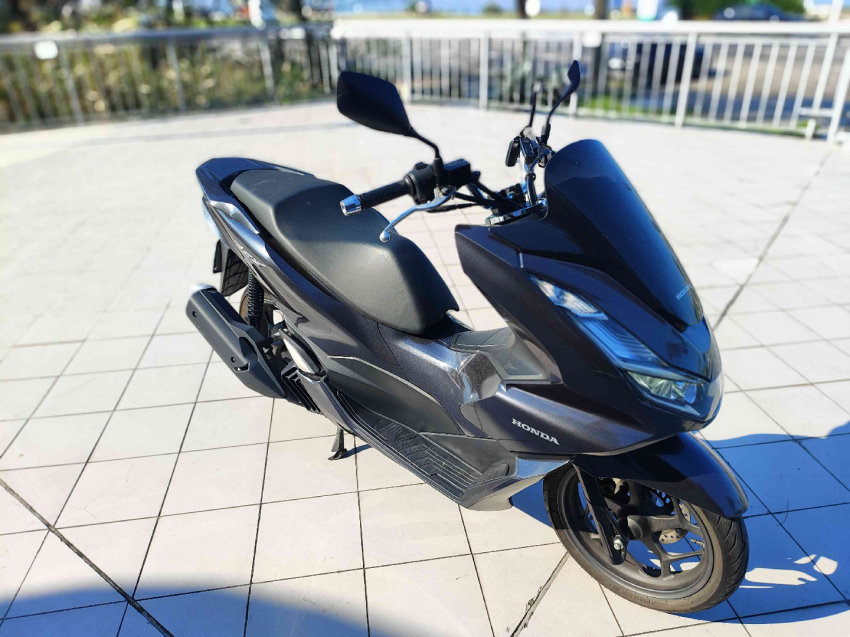 honda pcx 160 abs gasolina automatico 20244