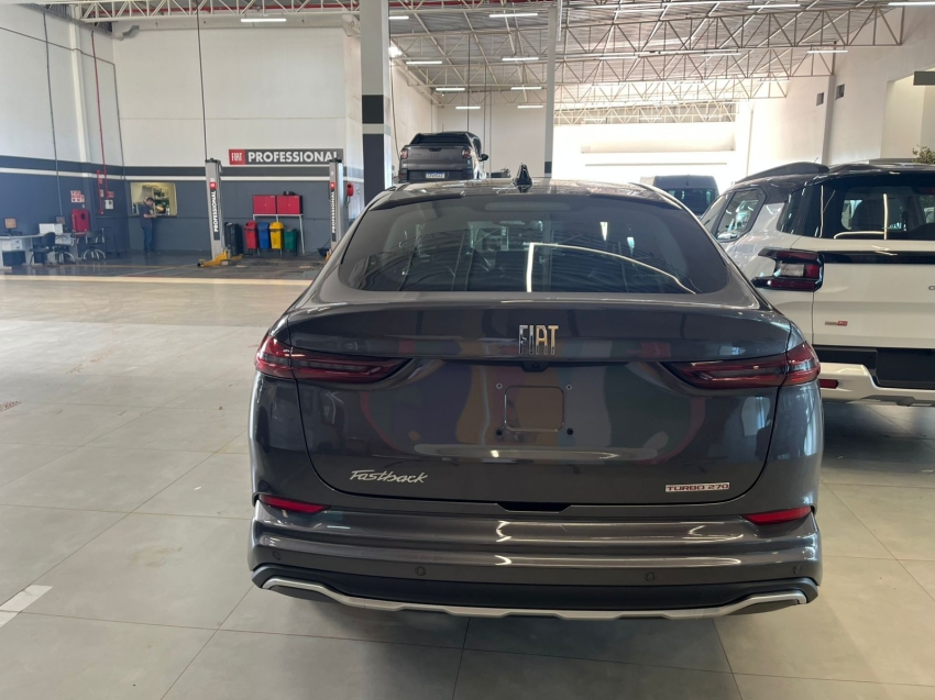fiat fastback 1.3 turbo 270 flex limited edition at6 4p automatico 20269