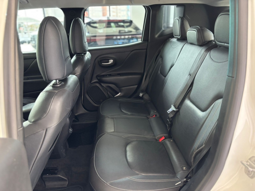 jeep renegade 1.3 t270 turbo flex longitude at6 4p automatico 202313