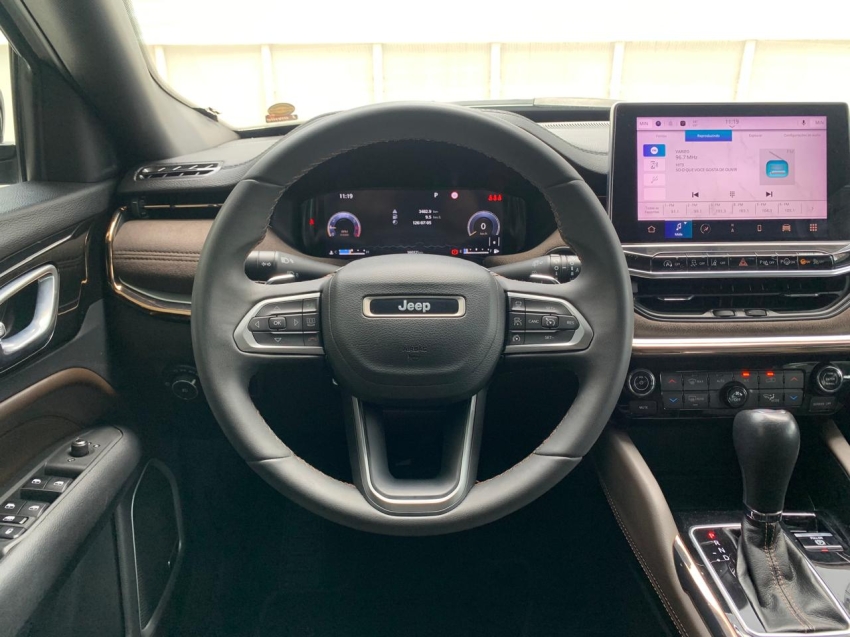 jeep commander 1.3 t270 turbo flex overland at6 4p automatico 20237