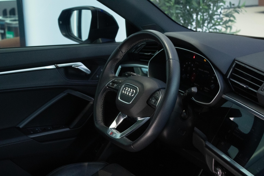 audi q3 2.0 40 tfsi gasolina performance black quattro tiptronic 5p automatico 202217