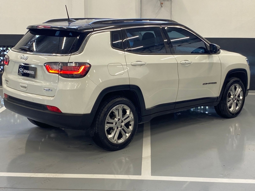 jeep compass 1.3 t270 turbo flex longitude at6 4p automatico 20226