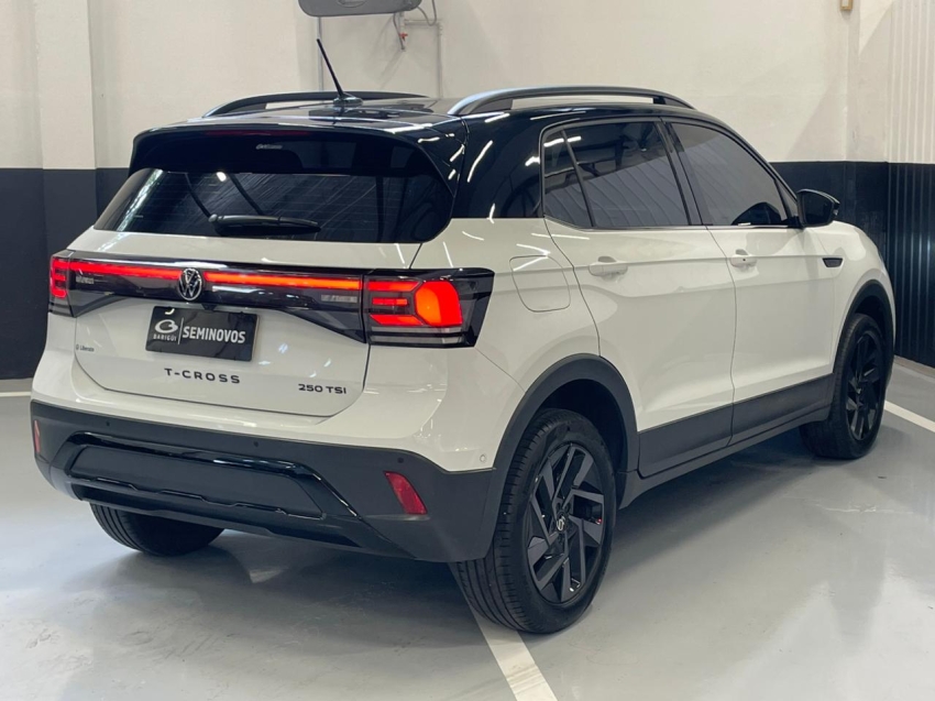 volkswagen t-cross 1.4 250 tsi total flex highline automatico 4p 20253
