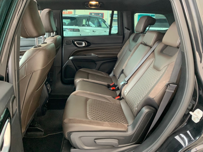 jeep commander 1.3 flex automatico 202316
