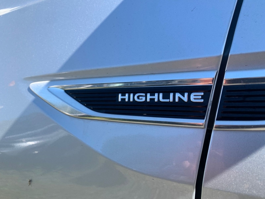 volkswagen t-cross 1.4 250 tsi total flex highline automatico 4p 202213