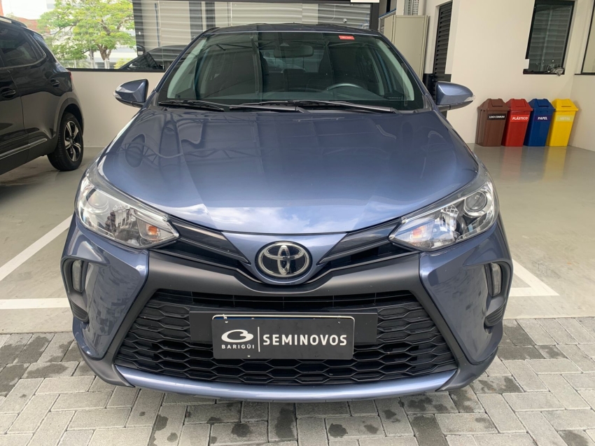 toyota yaris 1.5 flex automatico 20241