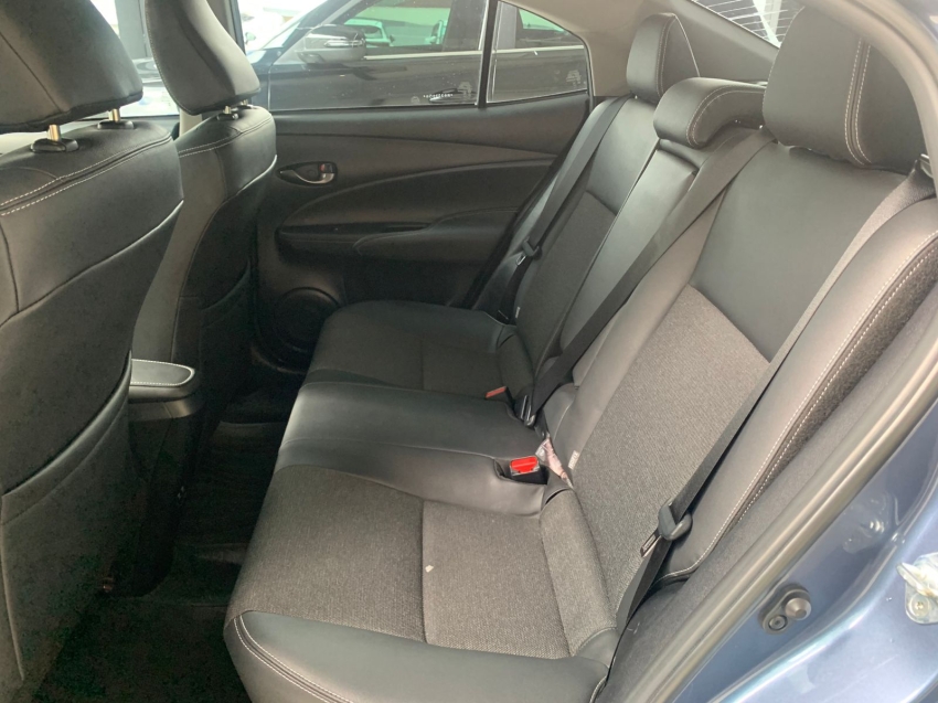 toyota yaris 1.5 flex automatico 202411