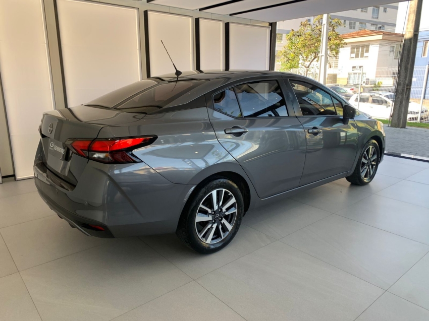 nissan versa 1.6 flex automatico 20243