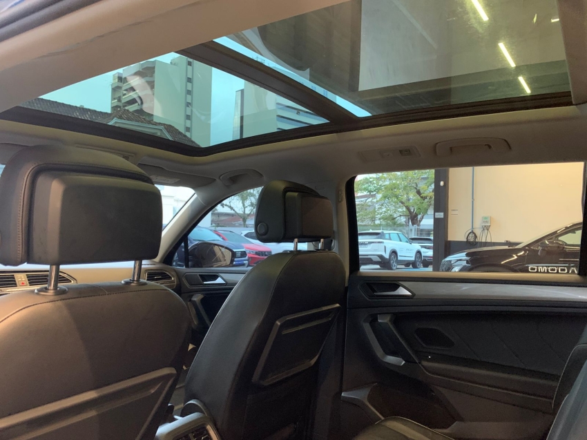 volkswagen tiguan 1.4 250 tsi total flex allspace comfortline tiptronic 4p semiautomatico 202011