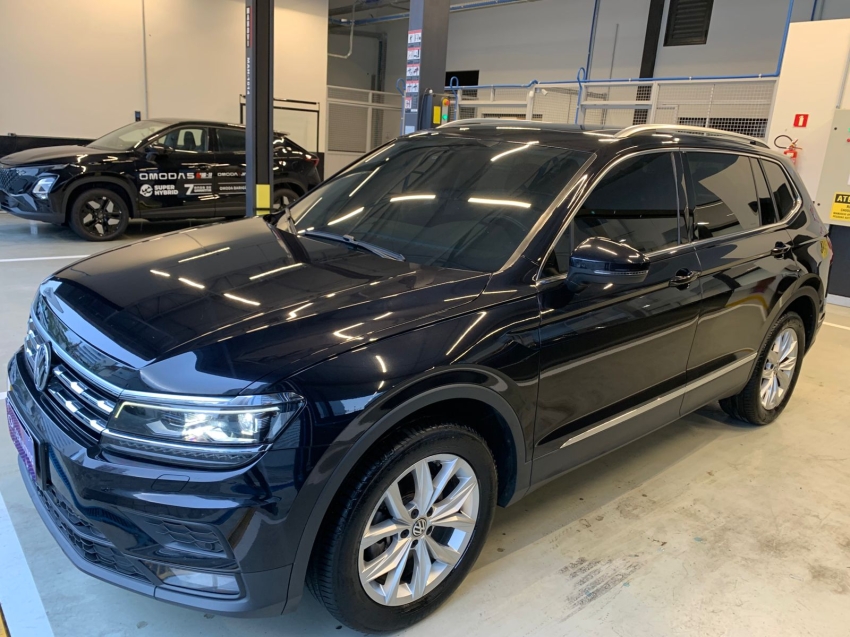 volkswagen tiguan 1.4 250 tsi total flex allspace comfortline tiptronic 4p semiautomatico 20202