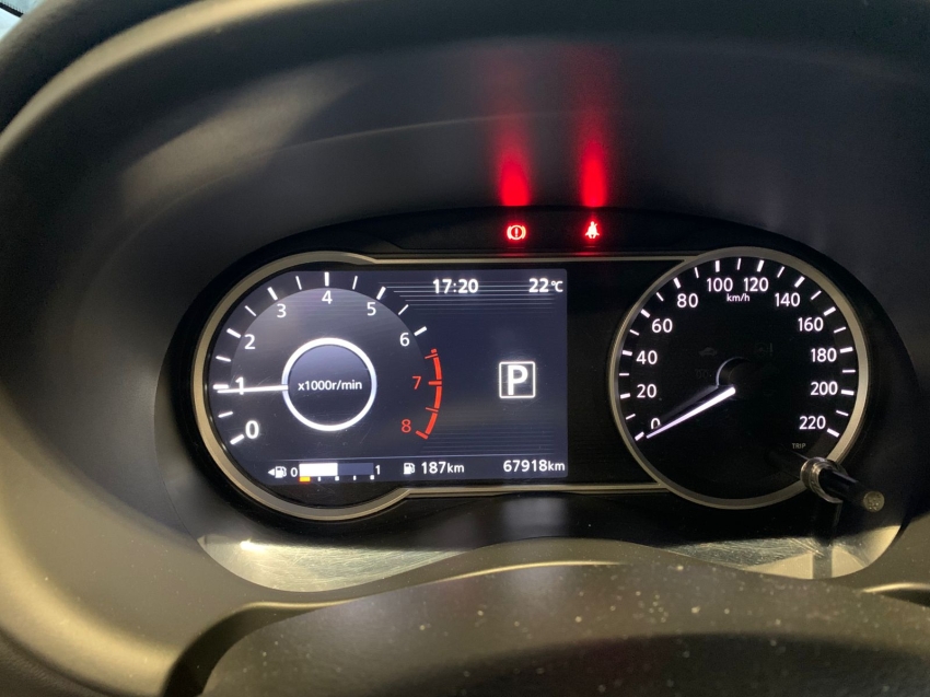 nissan kicks 1.6 16v flexstart sl 4p xtronic flex automatico 201711