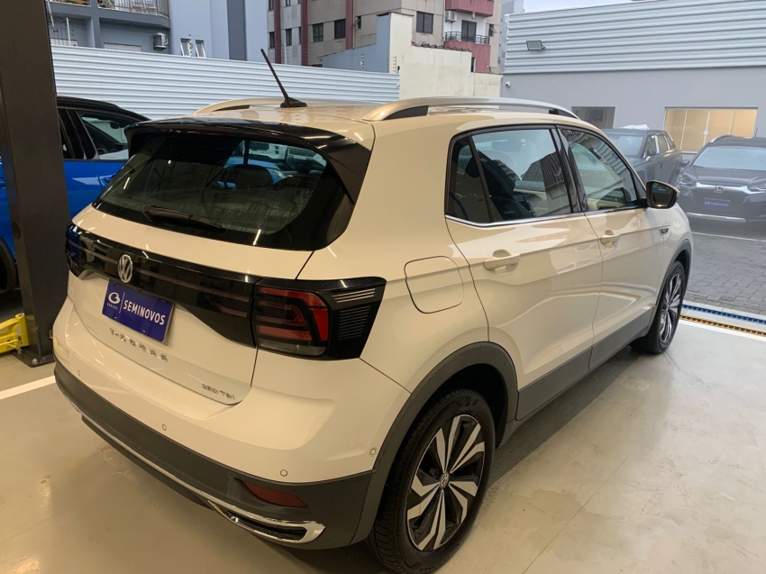 volkswagen t-cross 1.4 flex automatico 20215