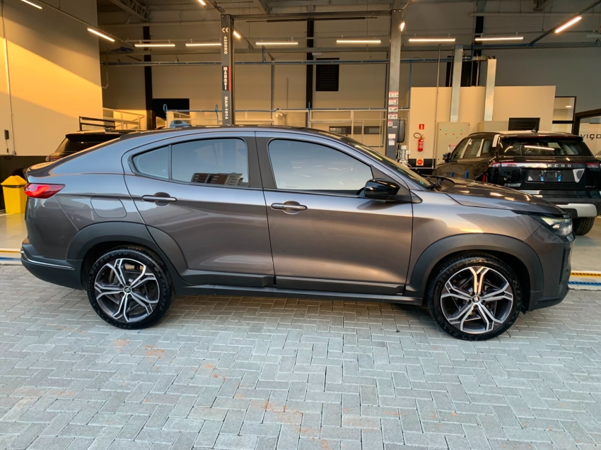 fiat fastback 1.0 flex automatico 20243