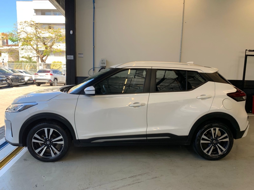 nissan kicks 1.6 flex automatico 20224