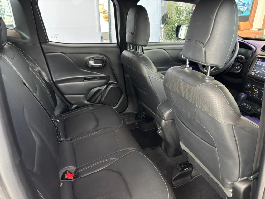 jeep renegade 1.3 t270 turbo flex s 4x4 at9 4p automatico 2023