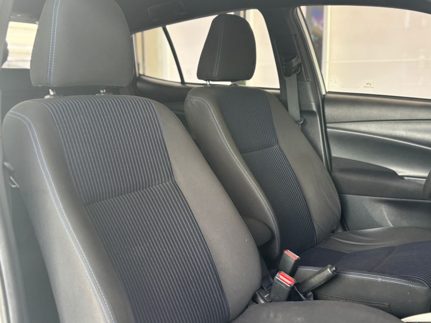 toyota yaris 1.3 16v flex xl plus tech multidrive 4p automatico 202014