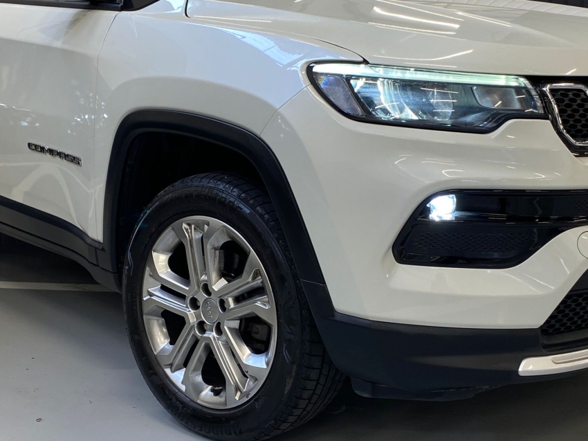 jeep compass 1.3 t270 turbo flex longitude at6 4p automatico 202223