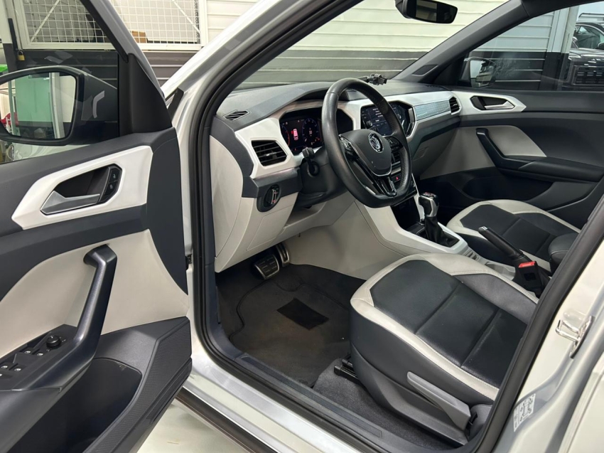volkswagen t-cross 1.4 250 tsi total flex highline automatico 4p 20206