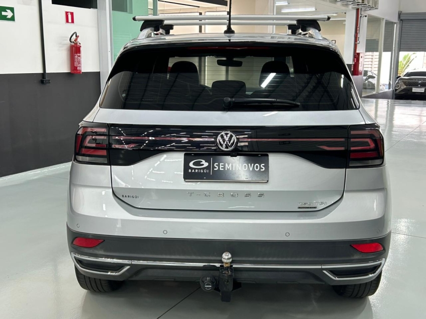 volkswagen t-cross 1.4 250 tsi total flex highline automatico 4p 20204