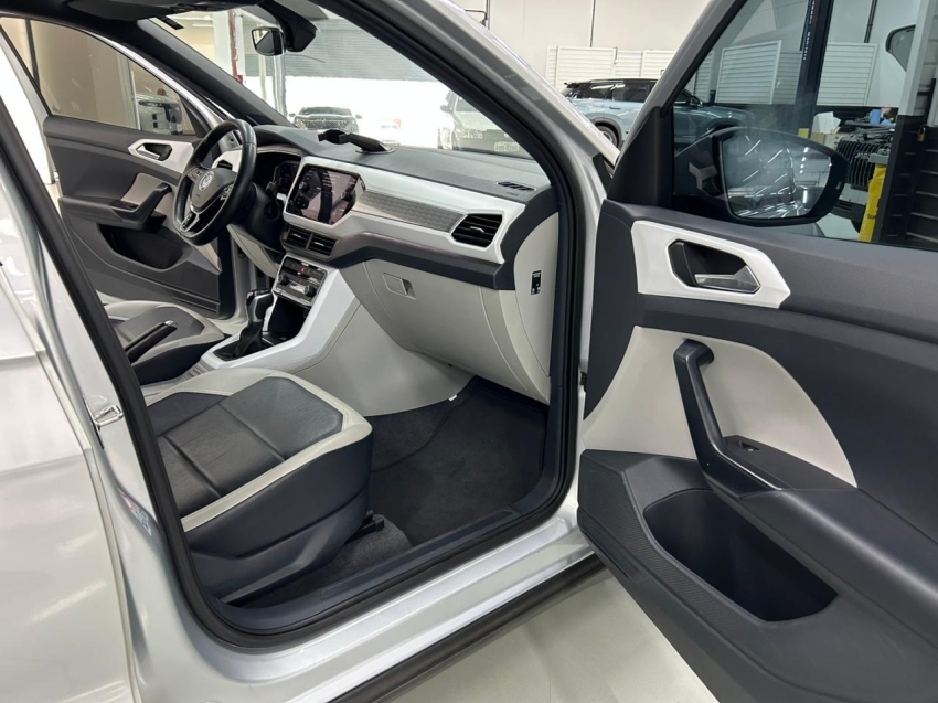 volkswagen t-cross 1.4 250 tsi total flex highline automatico 4p 20208