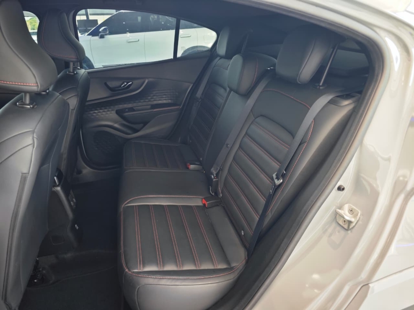 fiat fastback 1.3 turbo 270 flex abarth at6 4p automatico 202412