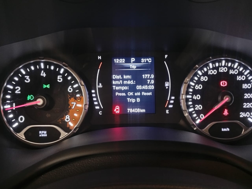 jeep renegade 1.8 16v flex longitude 4p automatico 20199