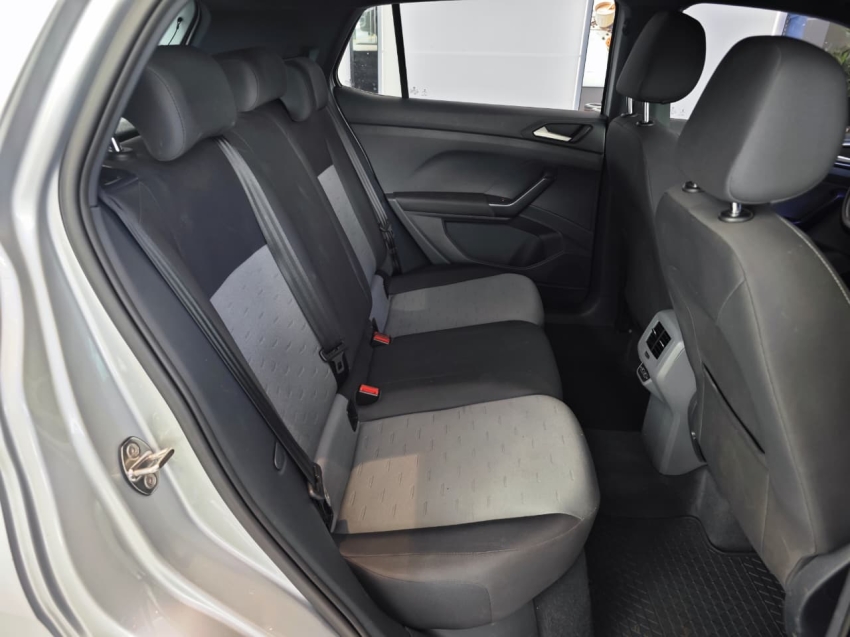 volkswagen t-cross 1.0 200 tsi total flex comfortline automatico 4p 202010
