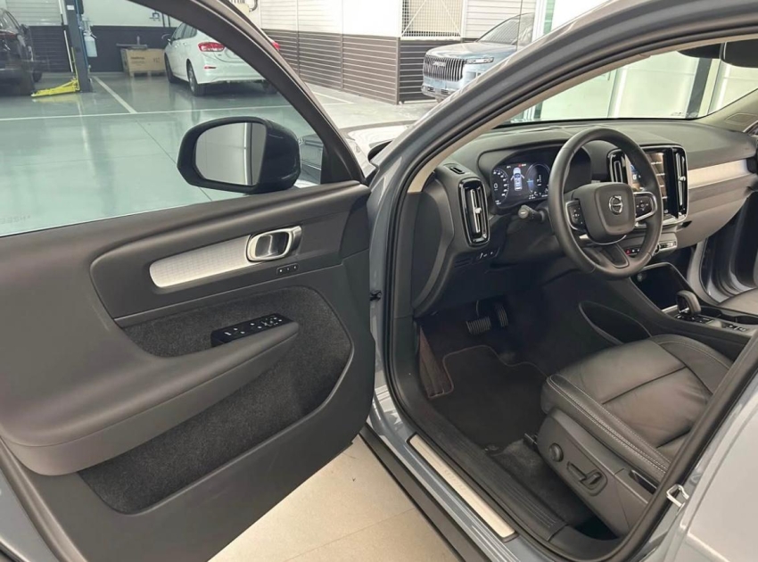volvo xc40 1.5 t5 recharge inscription expression geartronic hibrido 4p automatico 20225