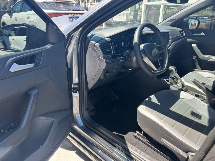 volkswagen nivus 1.0 200 tsi total flex highline automatico 4p 20246