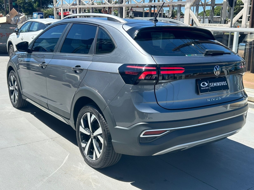 volkswagen nivus 1.0 200 tsi total flex highline automatico 4p 20243