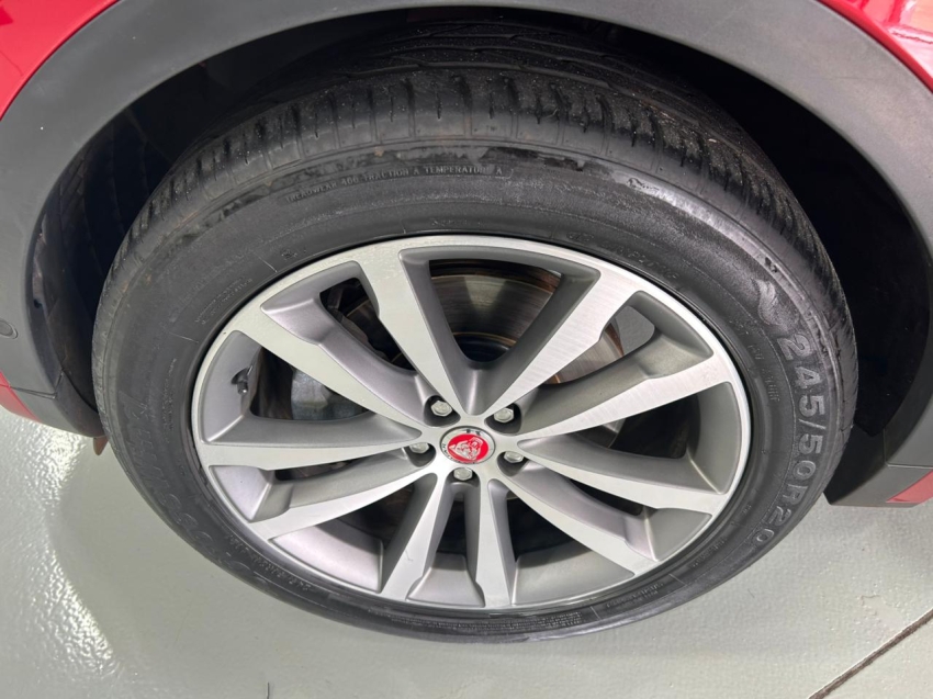 jaguar e-pace 2.0 16v p300 gasolina r-dynamic se awd automatico 4p 20206