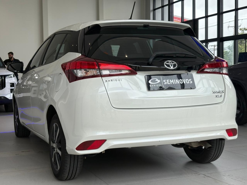 toyota yaris 1.5 16v flex sedan xls connect multidrive 5p automatico 20203