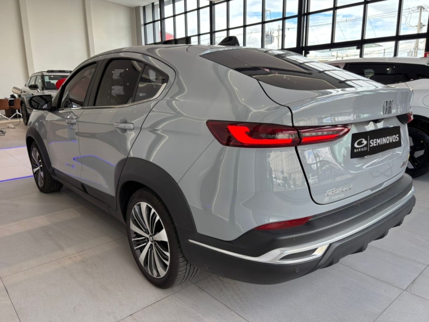 fiat fastback 1.0 turbo 200 flex cvt 5p automatico 20235