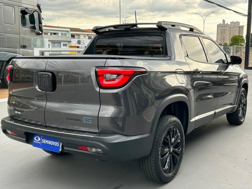 fiat toro 1.3 turbo 270 flex volcano at6 4p automatico 20235