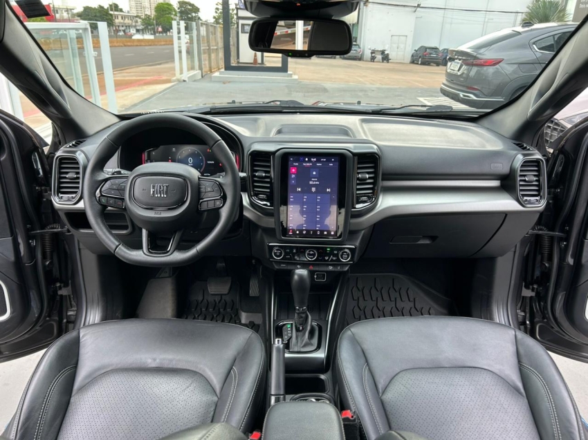 fiat toro 1.3 turbo 270 flex volcano at6 4p automatico 20238