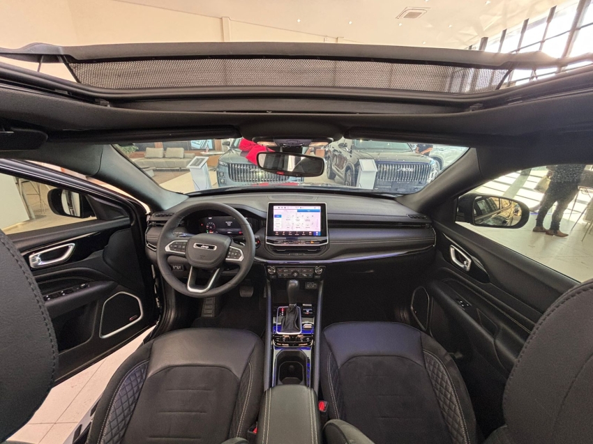 jeep compass 2.0 hurricane 4 turbo gasolina blackhawk at9 5p automatico 202510