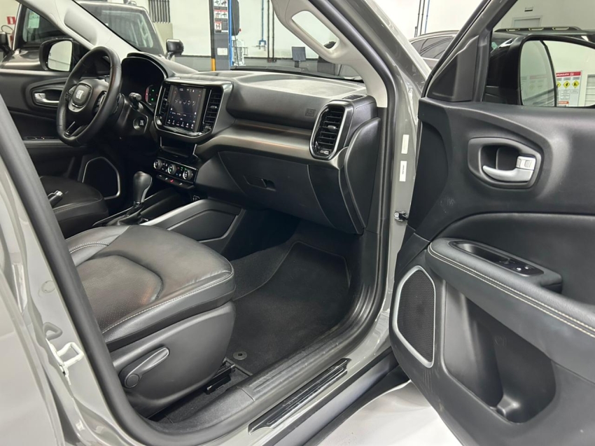 fiat toro 1.3 turbo 270 flex volcano at6 4p automatico 202312