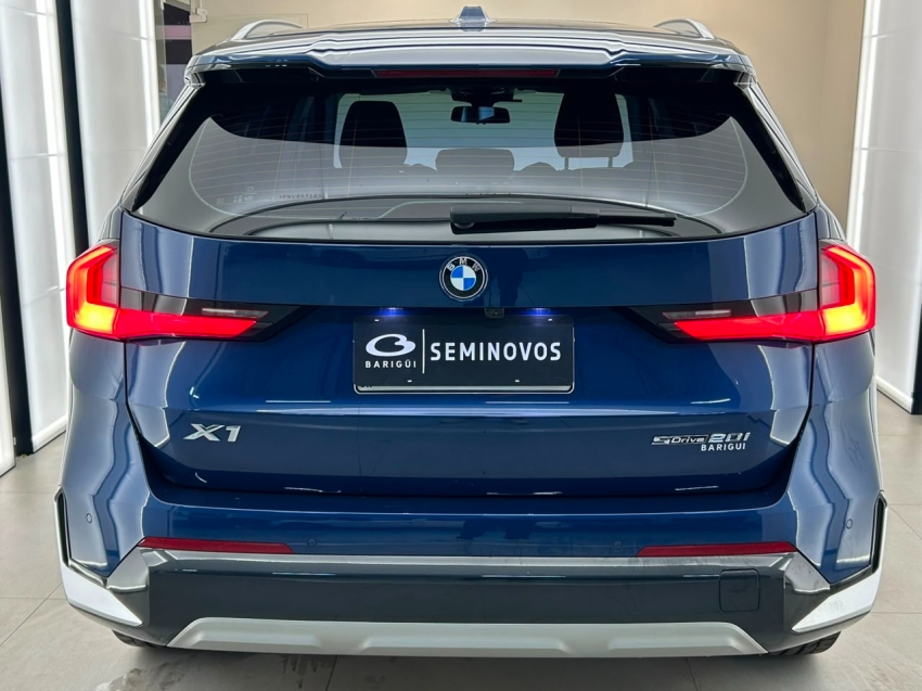 bmw x1 2.0 16v turbo gasolina sdrive20i x-line steptronic flex 4p automatico 20234
