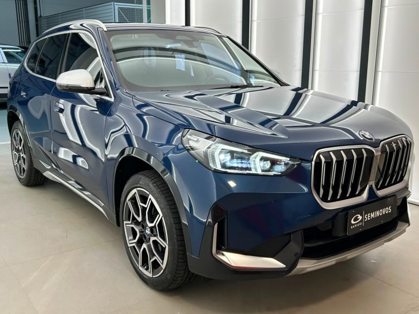 bmw x1 2.0 16v turbo gasolina sdrive20i x-line steptronic flex 4p automatico 2023