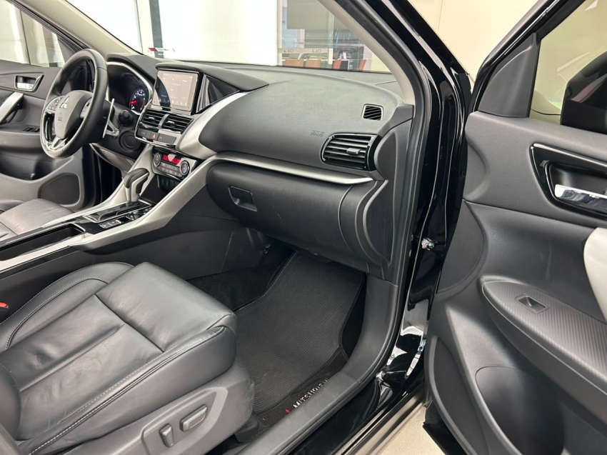 mitsubishi eclipse cross 1.5 mivec turbo gasolina hpe cvt 4p automatico 20239