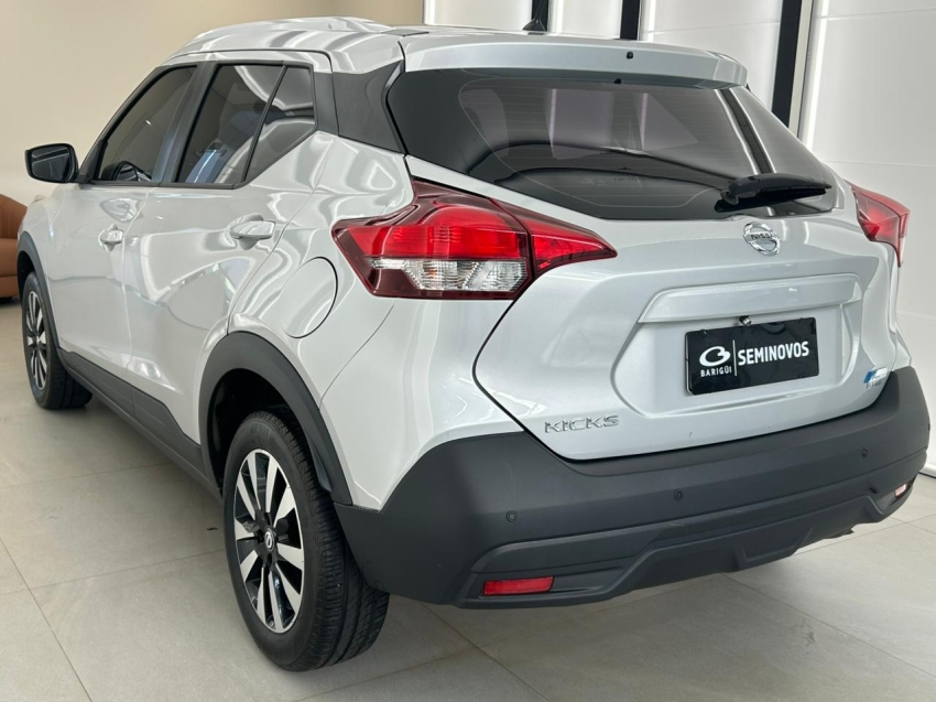 nissan kicks 1.6 16v flexstart s 4p xtronic flex automatico 20183