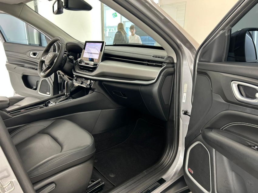 jeep compass 1.3 16v flex night eagle 4x2 automatico 4p 20259