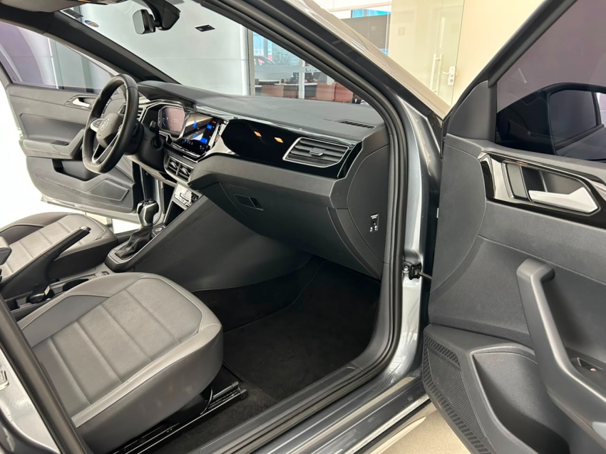 volkswagen nivus 1.0 200 tsi total flex highline automatico 4p 20239
